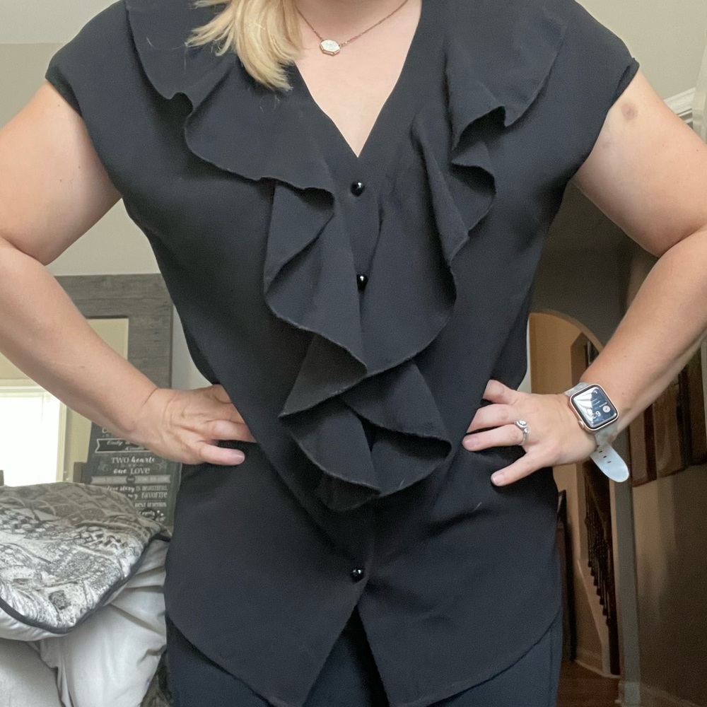 Never worn except to try on Shein top size M all black ruffle v neck